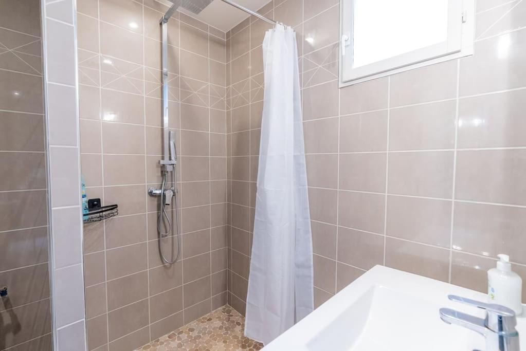 Studio Cozy Proche De L'Aeroport Cdg Le Thillay Exterior photo